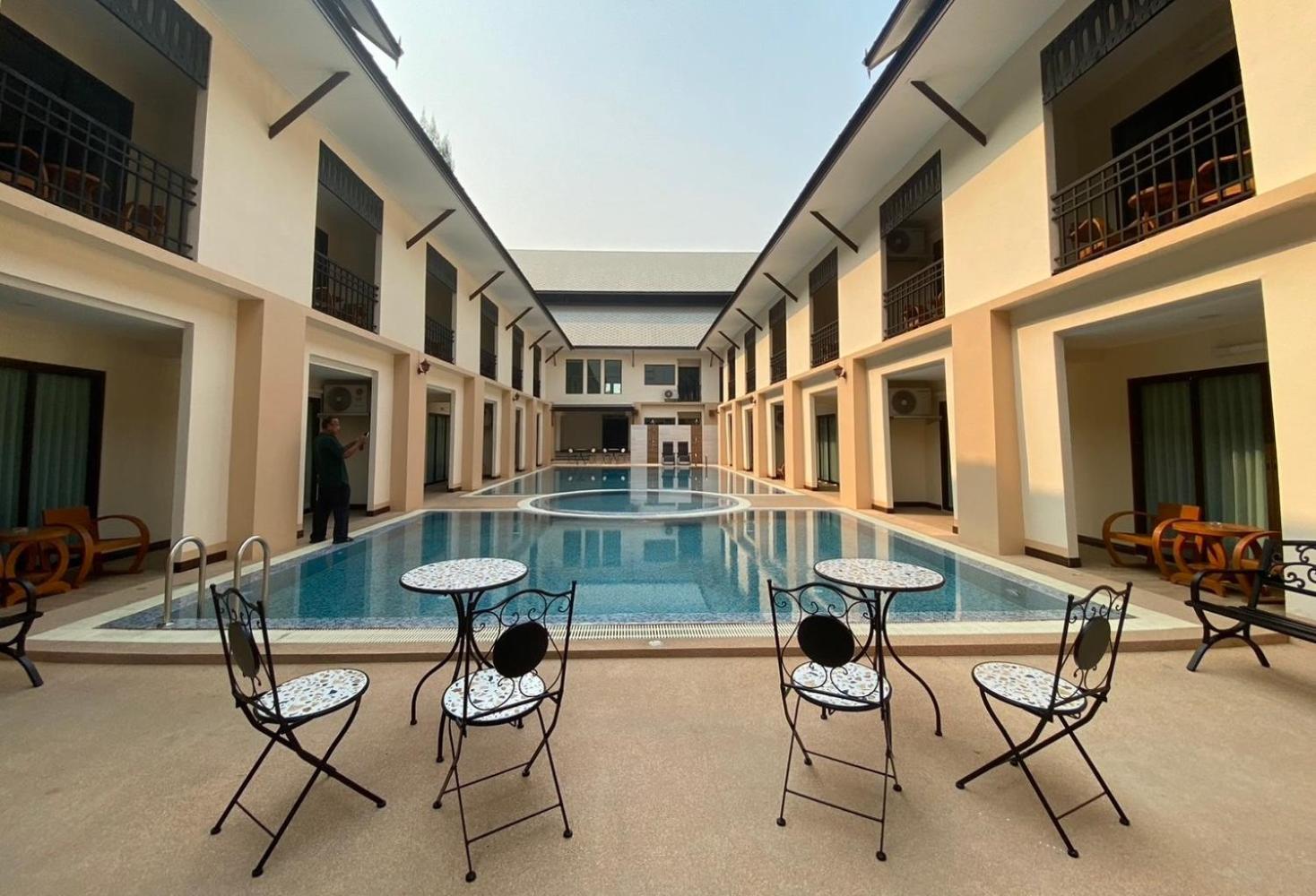 Peacock De Pai Hotel מראה חיצוני תמונה