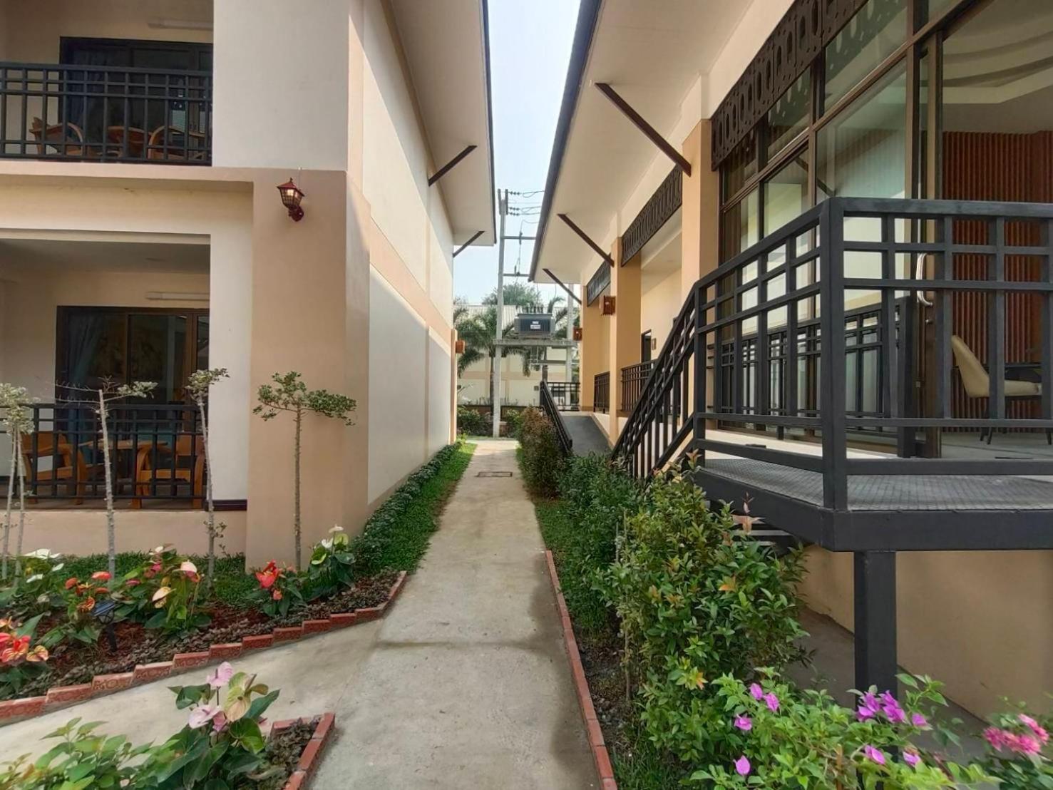 Peacock De Pai Hotel מראה חיצוני תמונה