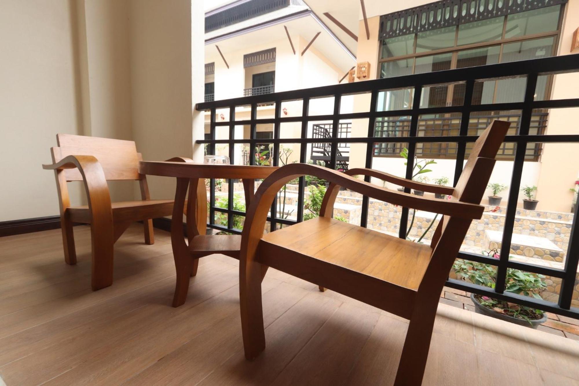 Peacock De Pai Hotel מראה חיצוני תמונה