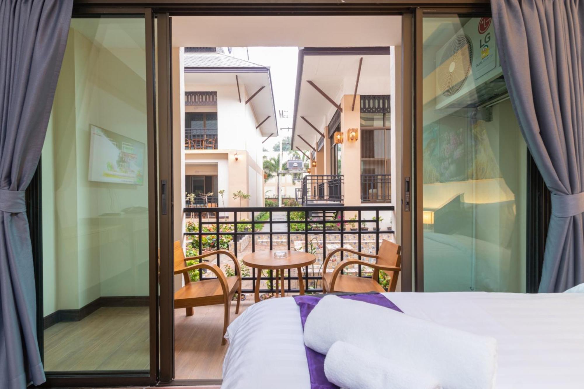 Peacock De Pai Hotel מראה חיצוני תמונה