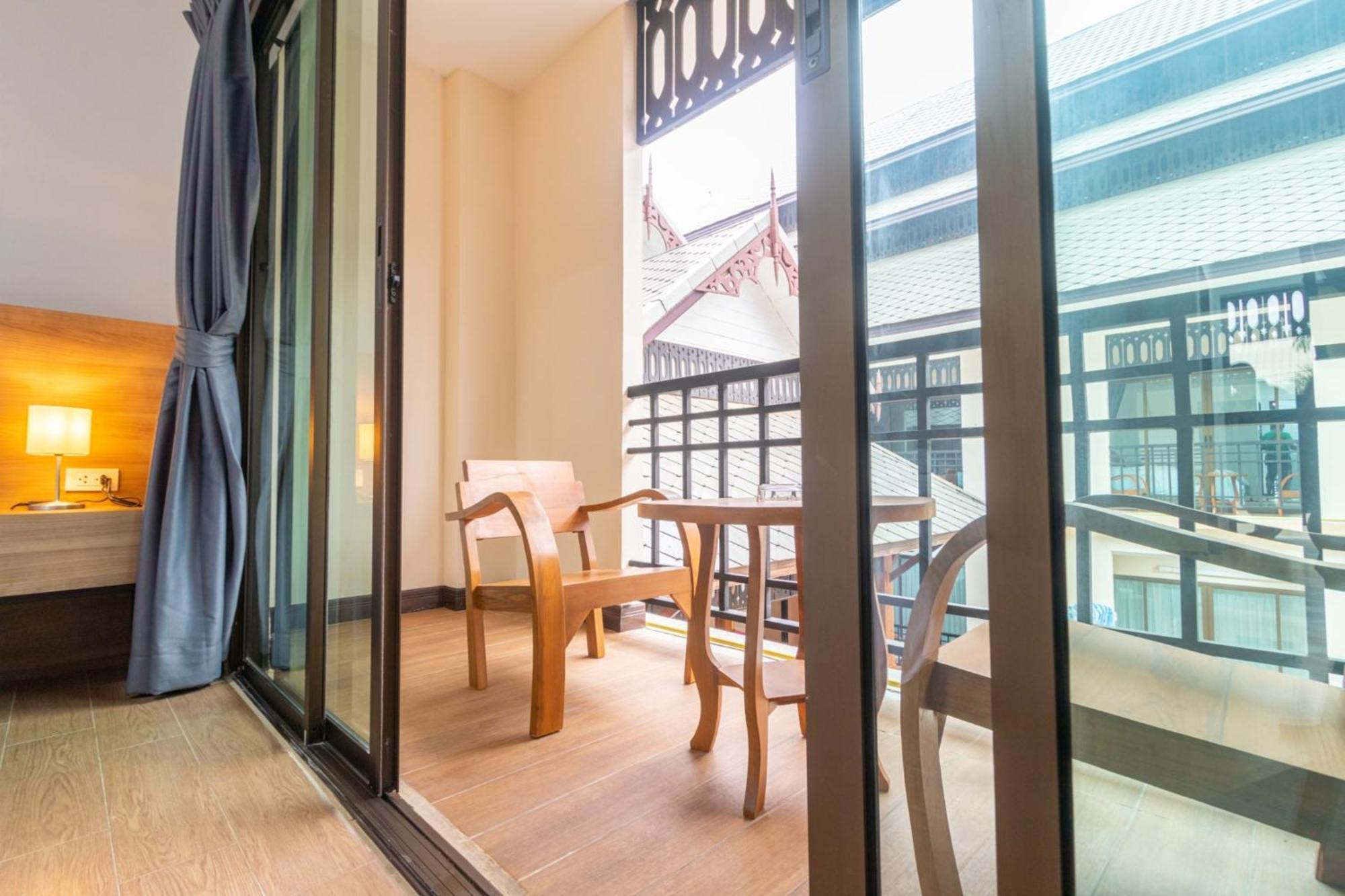 Peacock De Pai Hotel מראה חיצוני תמונה